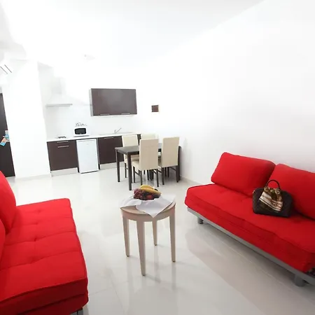 Aparthotel Marlita 3*