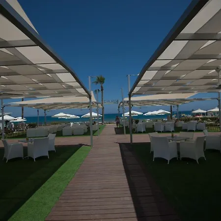 Aparthotel Marlita 3*