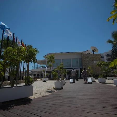 Marlita Aparthotel Protaras
