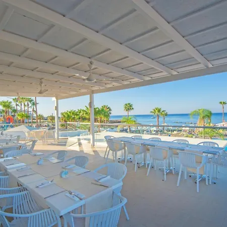 Aparthotel Marlita 3*
