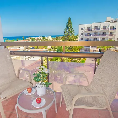 Aparthotel Marlita 3*